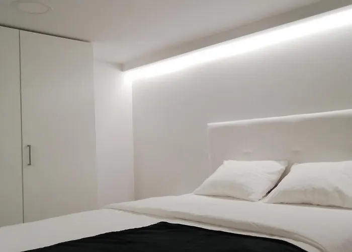 Bioma Imperial Minimalist Loft *