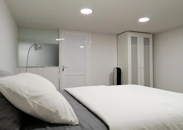 Bioma Imperial Minimalist Loft *